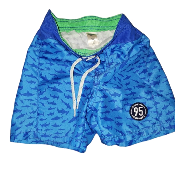Oshkosh swim trunks - Picture 1 of 3